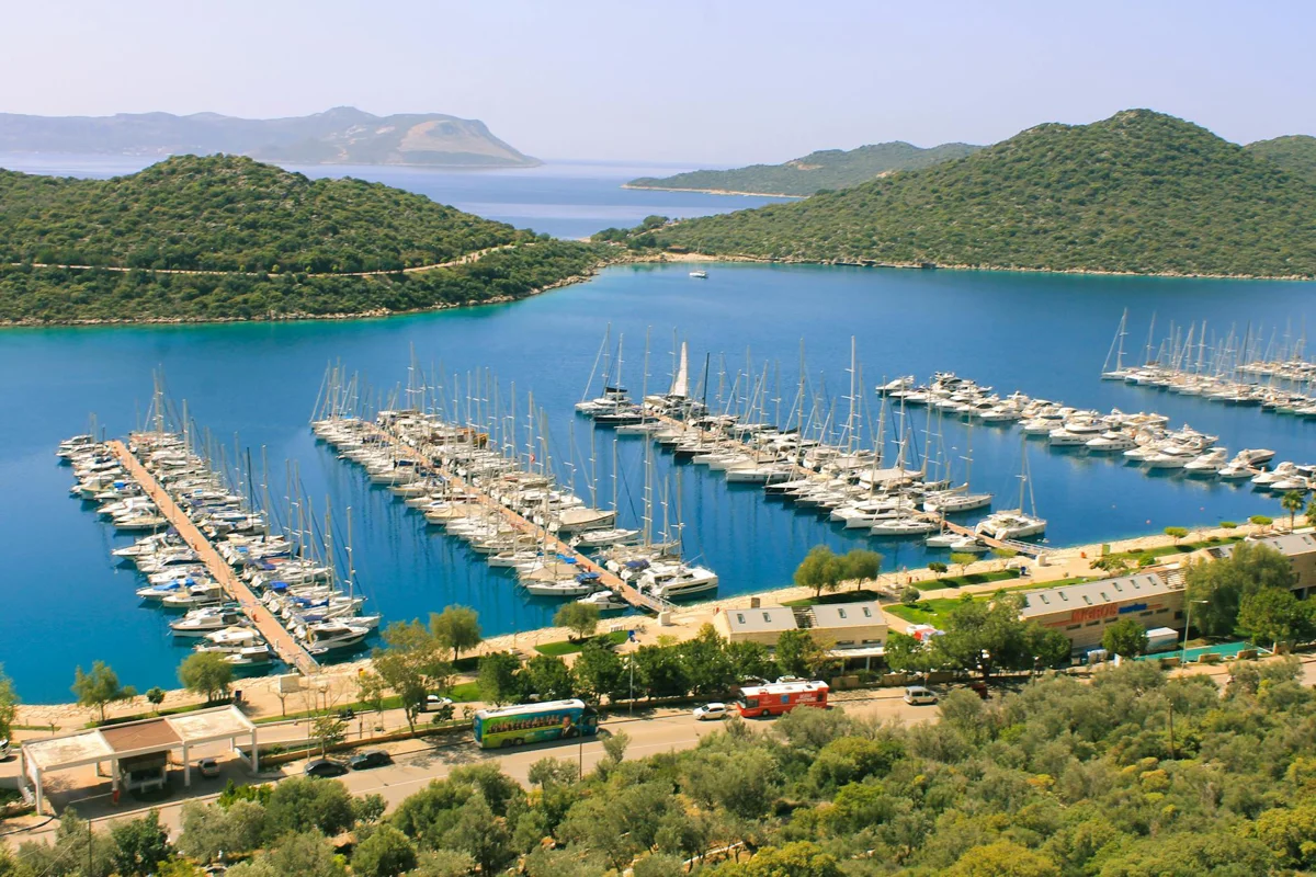 Turquía, Kaş y Kekova: pecios bizantinos y aguas turquesas