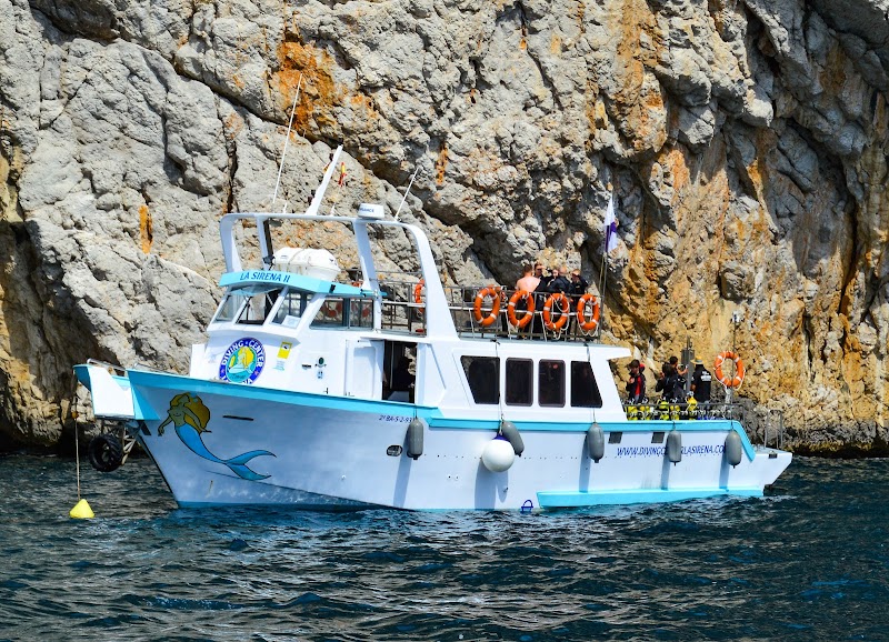 Diving Center La Sirena logo