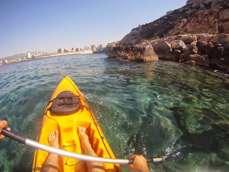 Centro de Buceo y Multiaventura logo