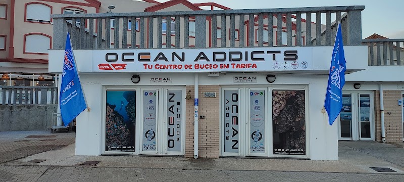 Ocean Addicts logo