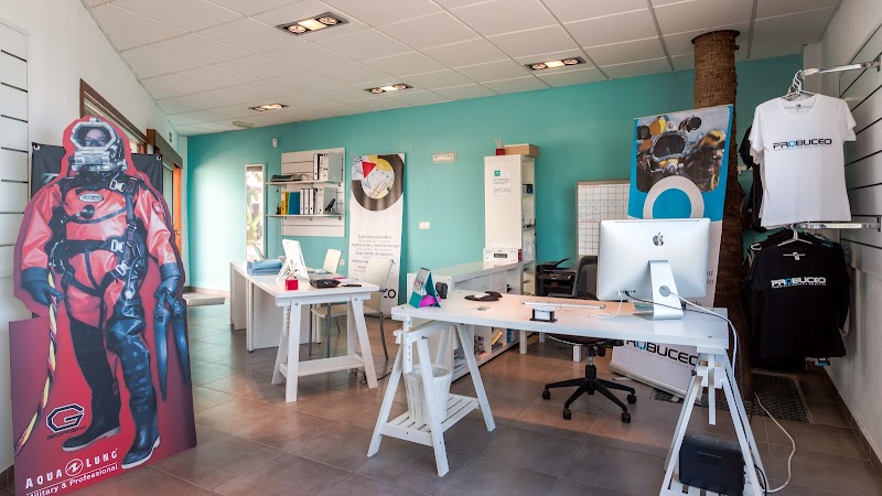 Probuceo professional diving school logo